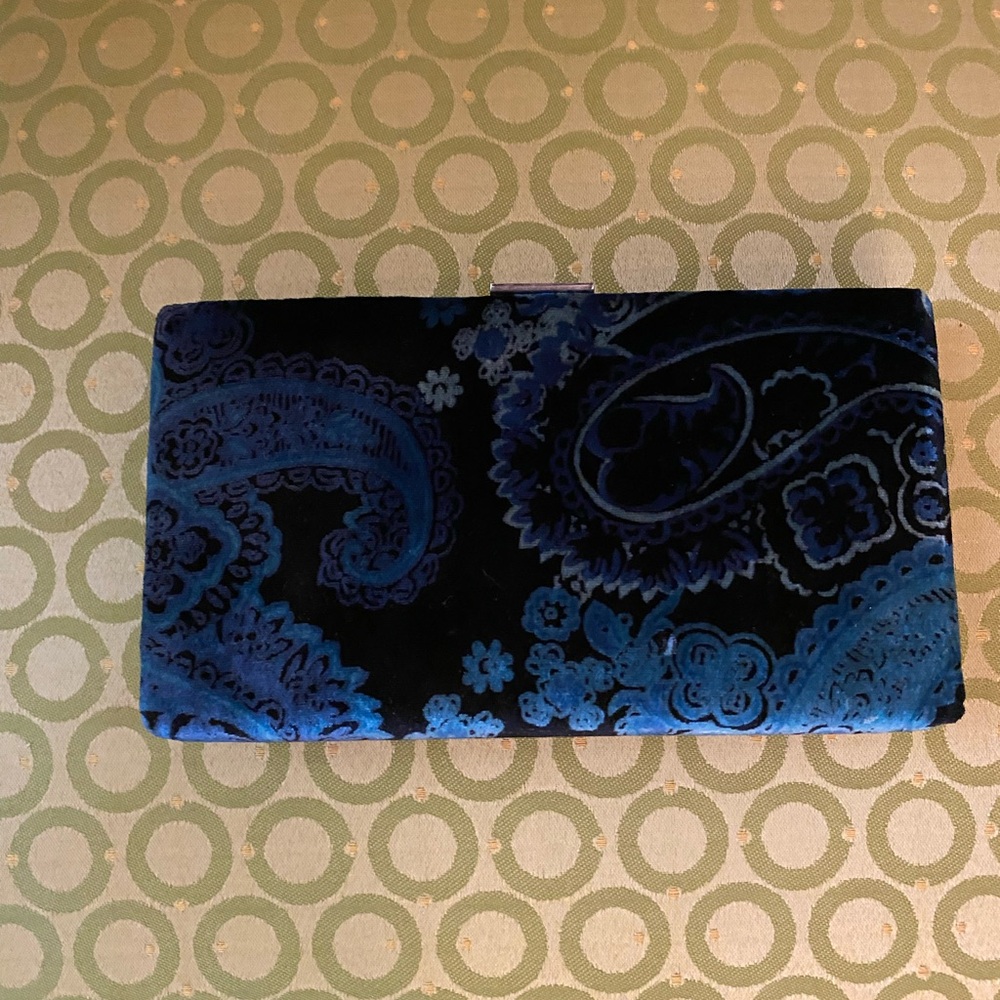 Banana Republic clutch